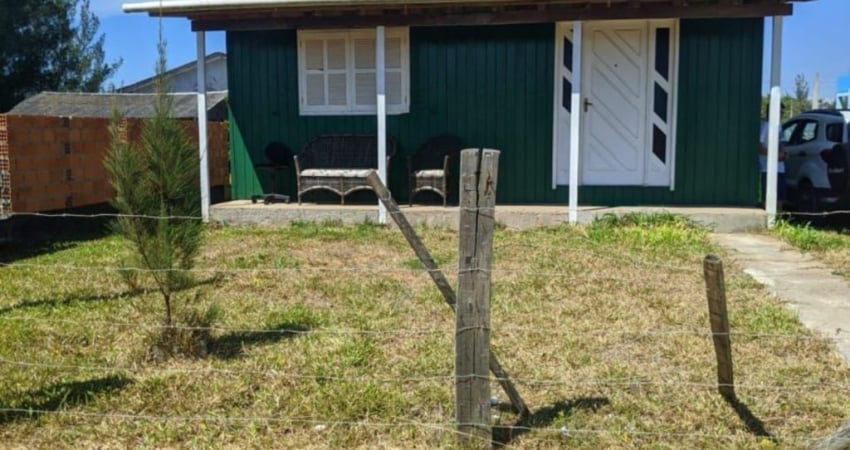 Casa com 2 quartos à venda na Rua José Pereira Maciel, Praia Ribeiro, Passo de Torres