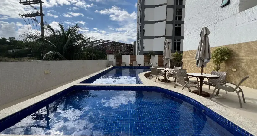 3/4, uma suíte mais dependência completa, duas garagens e infraestrutura.