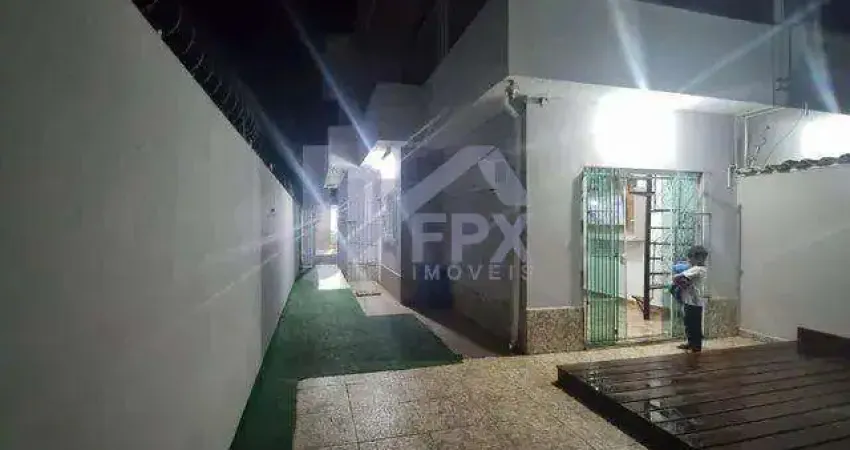 Casa para Venda em Itanhaém, Balneário Paranapuan, 2 dormitórios, 2 banheiros, 2 vagas