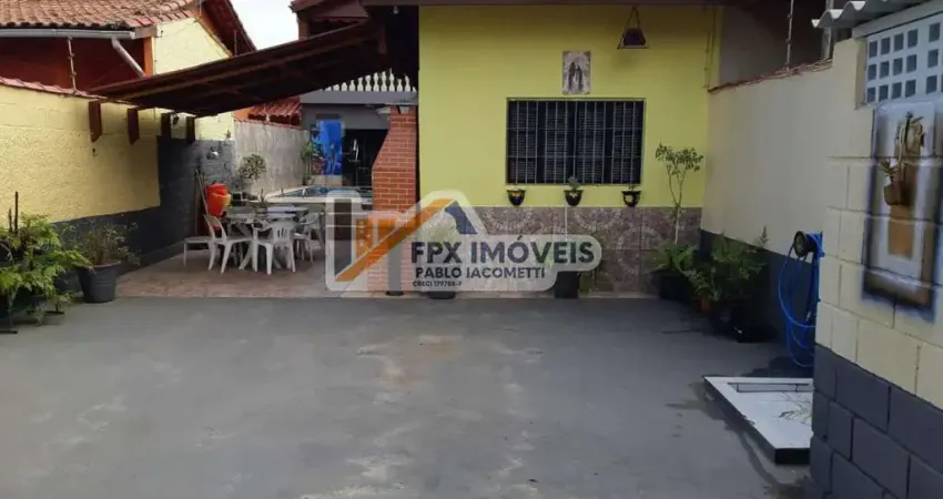 Casa para Venda em Itanhaém, Jardim Regina, 3 dormitórios, 1 suíte, 2 banheiros, 3 vagas