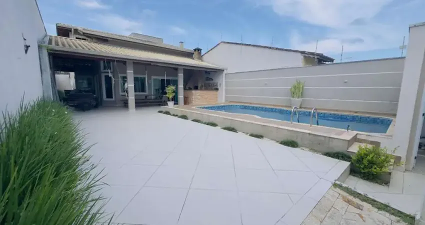 Casa para venda em itanhaém, jardim regina, 3 dormitórios, 2 suítes, 2 banheiros, 5 vagas