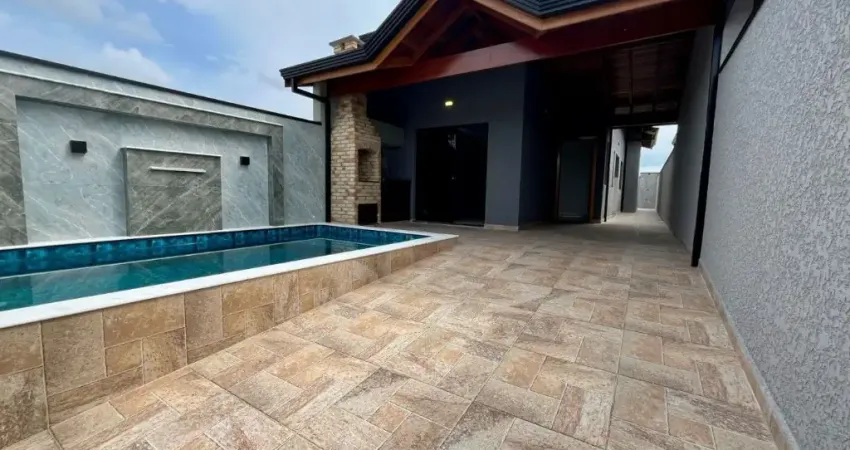 Casa com 2 quartos à venda no Centro, Peruíbe 