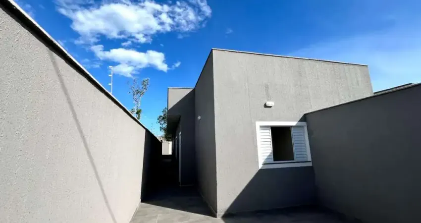 Casa para venda em itanhaém, jardim guacyra, 2 dormitórios, 1 suíte, 1 banheiro, 2 vagas