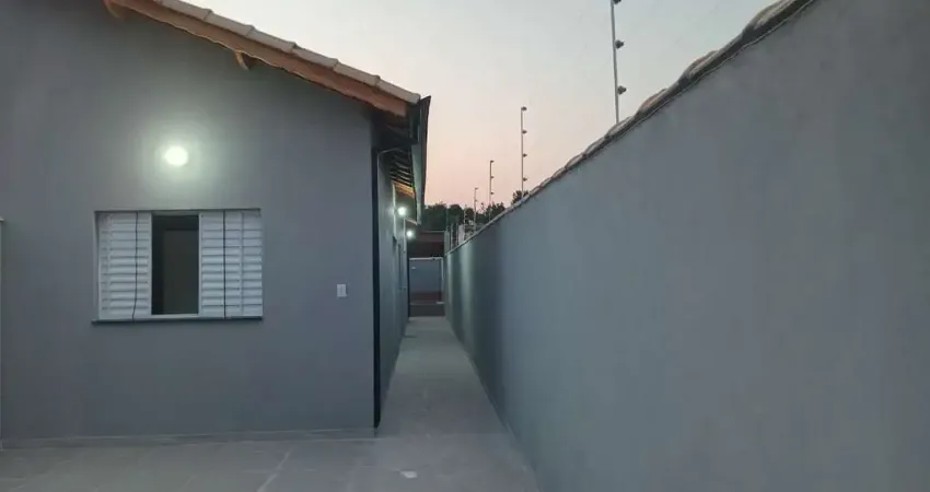 Casa para venda em itanhaém, balneário gaivota, 2 dormitórios, 1 suíte, 1 banheiro, 2 vagas