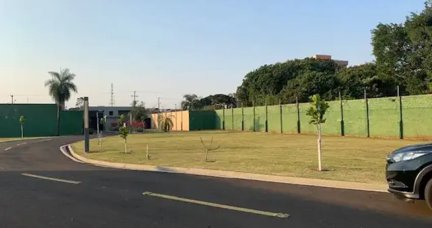 TERRENO DE 1331m² EM CONDOMINIO FECHADO – ÁREA PRIVILEGIADA E VALORIZADA -  JARDIM POLO CENTRO – FOZ DO IGUAÇU
