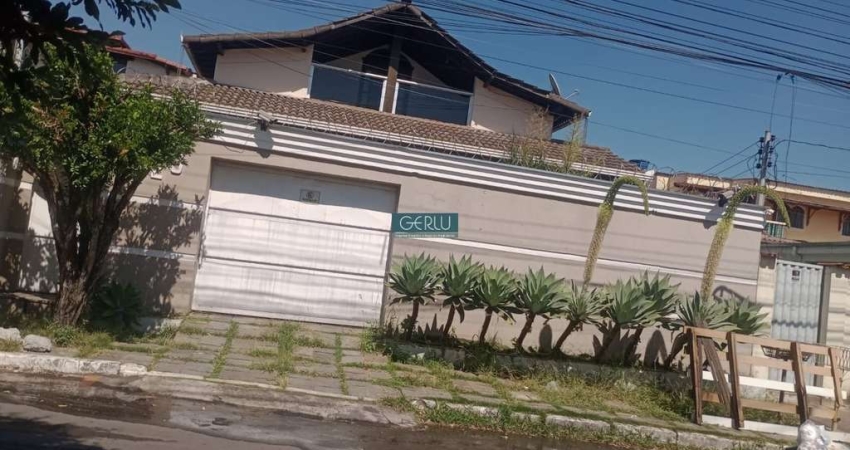 Casa com 3 quartos à venda na Júlia Pinheiro de Araújo, 150, Santa Cruz, Betim