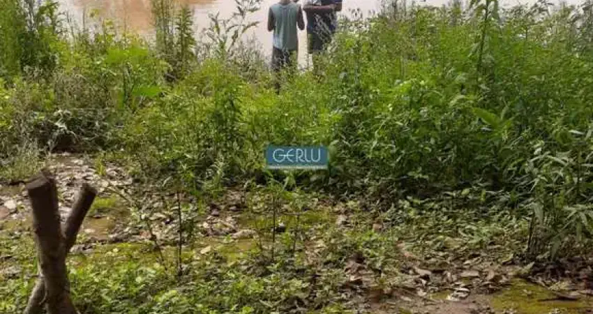 Chácara / sítio com 3 quartos à venda na Santa Quitéria, 157, 50, Centro, Esmeraldas