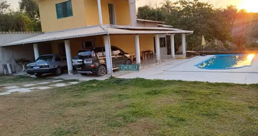 Chácara / sítio com 4 quartos à venda na Santa Quitéria, 250, Centro, Esmeraldas