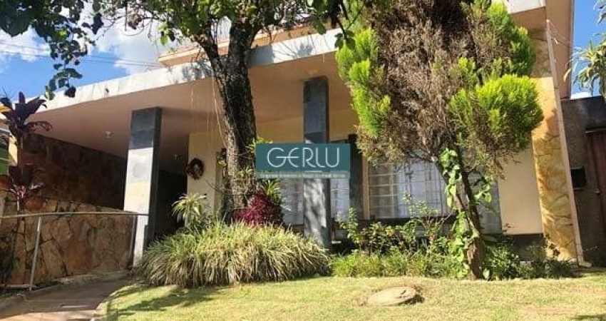 Casa com 3 quartos à venda na Governador Valadares, 593, Centro, Betim