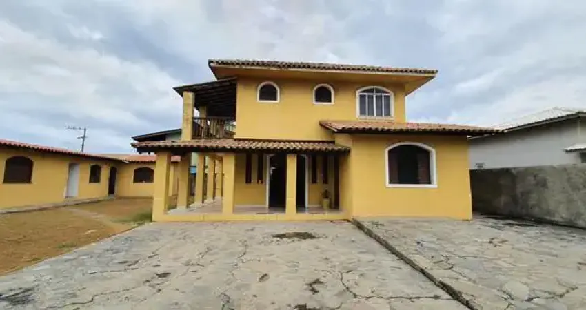Beira mar em stella maris, casa c/ vista mar em condomínio c/ portaria 24 hrs.