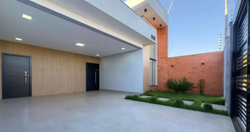 Casa à venda no Jd. Munique em Maringá/PR com 138m² de construção e 3 quartos