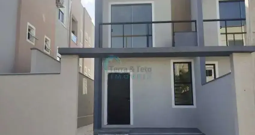 Casa à venda no bairro Ingleses do Rio Vermelho - Florianópolis/SC