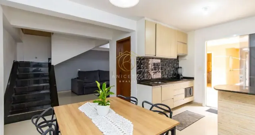 Casa com 3 quartos à venda na Rua Delourdes Loiola de Paula, 171, Uberaba, Curitiba