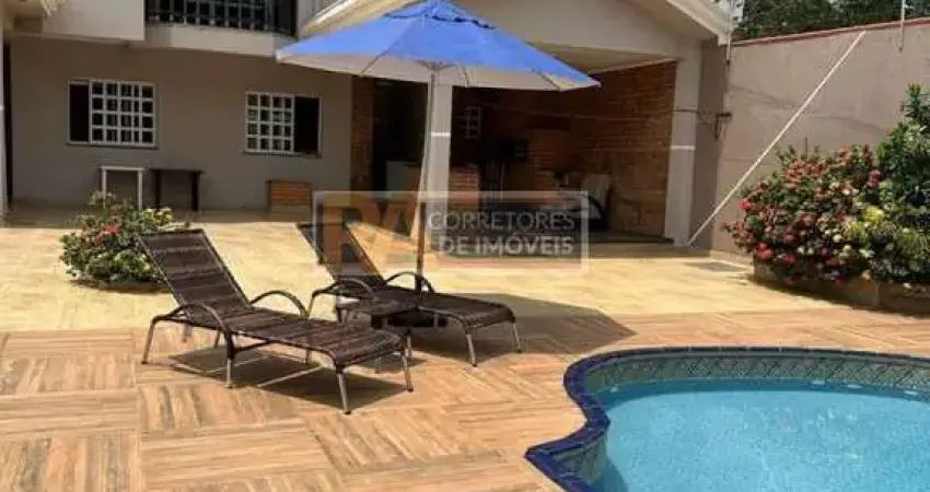 Casa para Venda em Foz do Iguaçu, Condomínio de Lazer Helena, 4 dormitórios, 1 suíte, 3 banheiros, 2 vagas