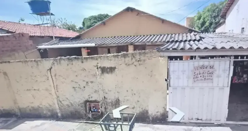 Casa em Terreno de 300m², oportunidade no Setor Garavelo próx ao Tático!