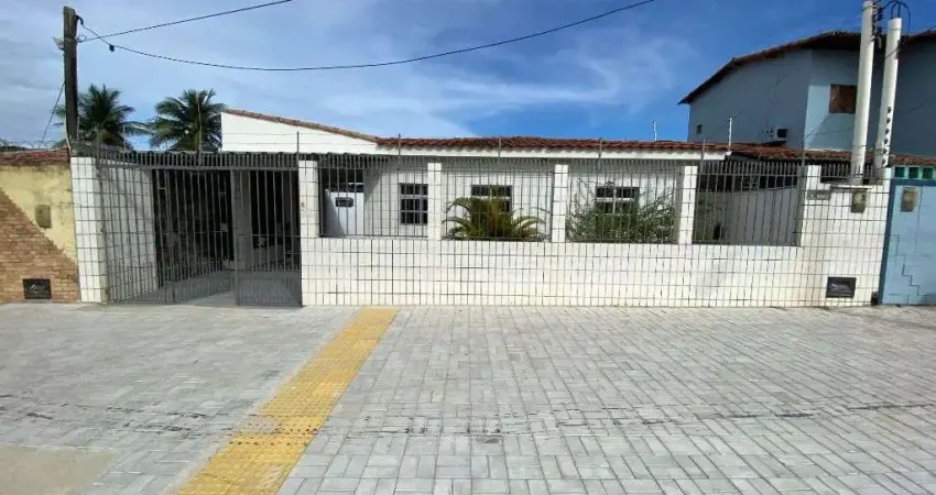 Casa com 3 dormitórios para alugar, 96 m² por R$ 1.967/mensal - Pitimbu - Natal/RN