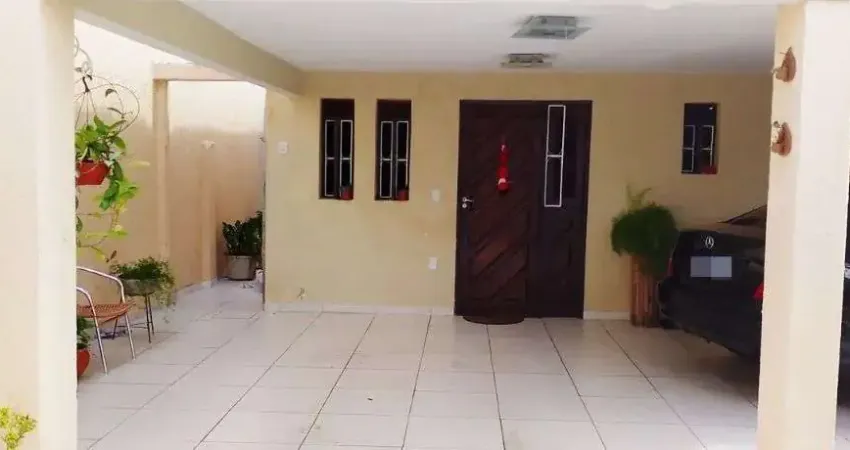 Casa com 3 quartos à venda na Rua Porto Itapoana, 105, Pitimbu, Natal
