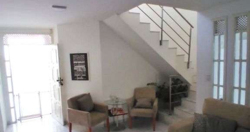 Casa com 4 dormitórios à venda, 250 m² por R$ 460.000,00 - Candelária - Natal/RN