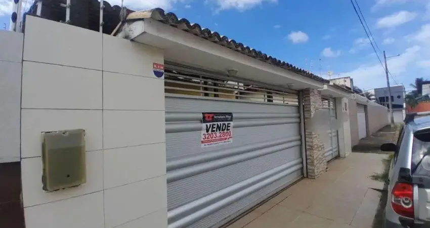 Casa com 3 dormitórios à venda, 170 m² por R$ 395.000,00 - Nova Parnamirim - Parnamirim/RN