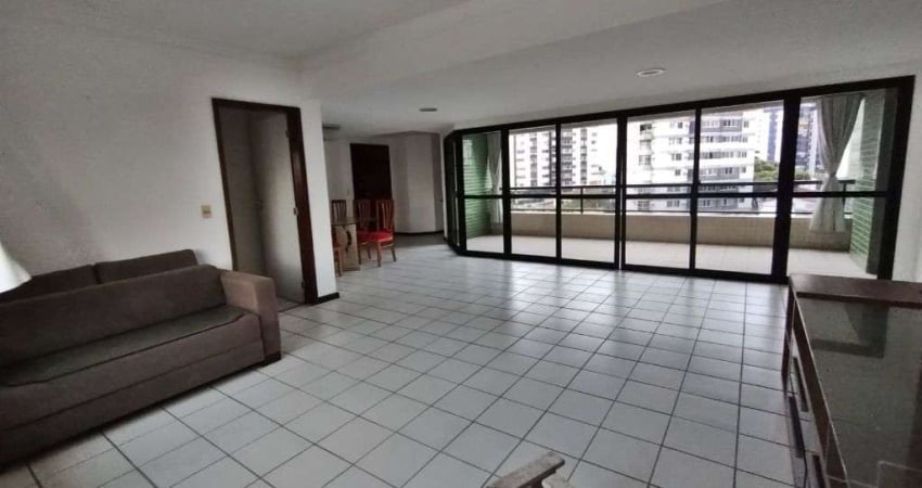 Apartamento com 3 dormitórios à venda, 266 m² por R$ 690.000,00 - Petrópolis - Natal/RN