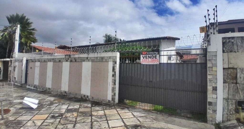 Casa Ampla com 3 Suítes à Venda – Lado da Sombra | Excelente Localização