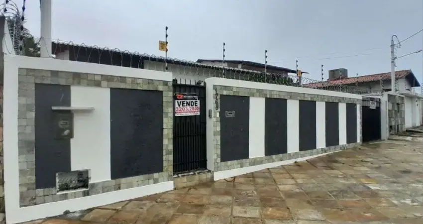 Casa ampla com 3 suítes à venda – lado da sombra | excelente localização