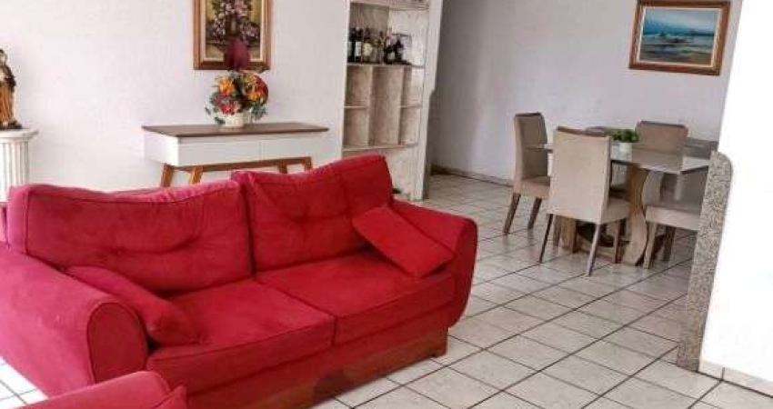 Belo Apartamento no Bairro do Tirol – Conforto e Praticidade!