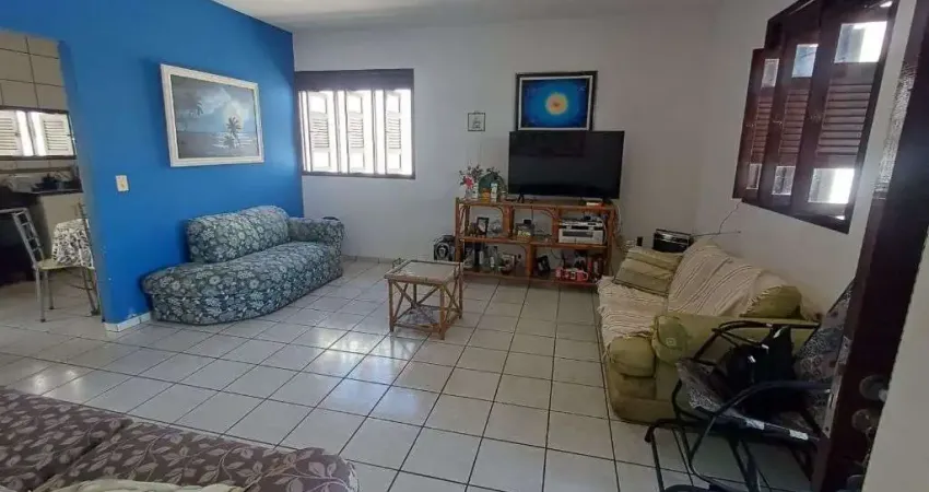 Casa com 2 quartos à venda na Rua Geraldo Barros Pereira, 46, Capim Macio, Natal