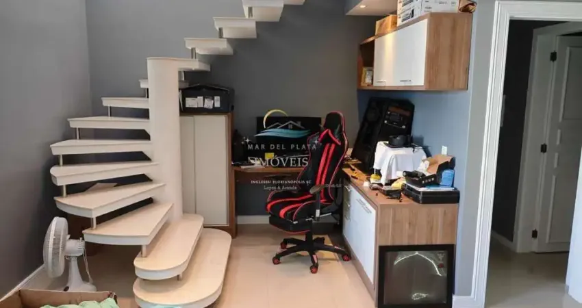 Casa Duplex para Venda em Florianópolis, Estreito, 2 dormitórios, 1 suíte, 2 banheiros, 1 vaga