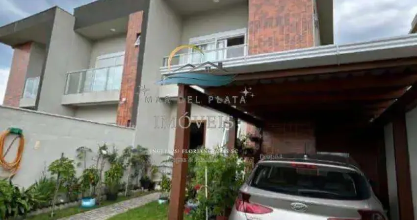 Casa Duplex/Usada para Venda em Florianópolis, Ingleses do Rio Vermelho, 3 dormitórios, 3 suítes, 4 banheiros, 2 vagas