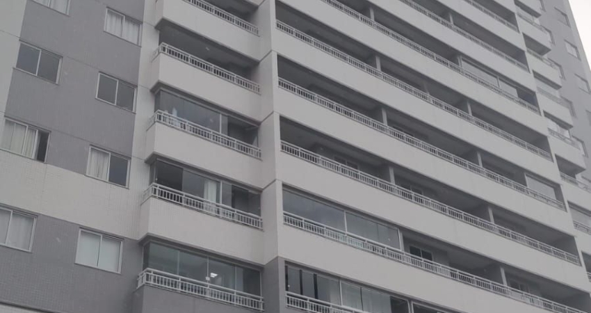 Apartamento mobiliado no calhau