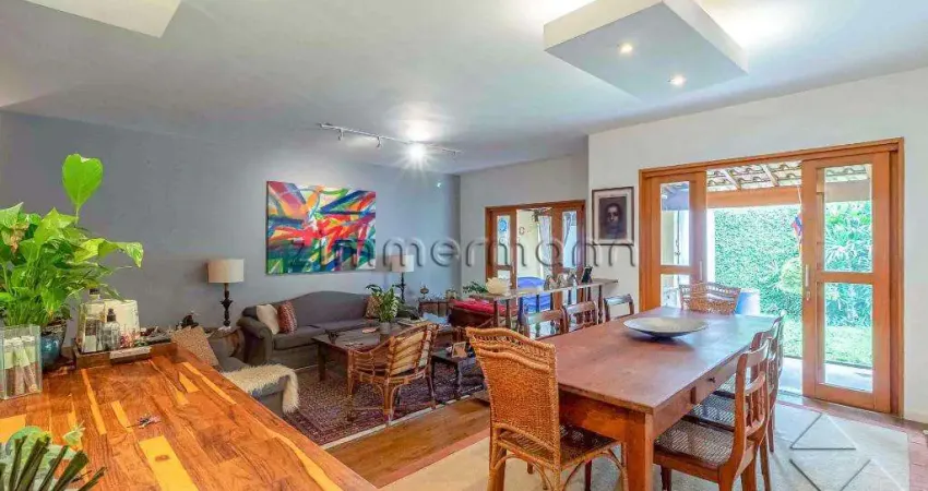 Casa com 3 quartos à venda na Rua Gregório Paes de Almeida, --, Vila Madalena, São Paulo