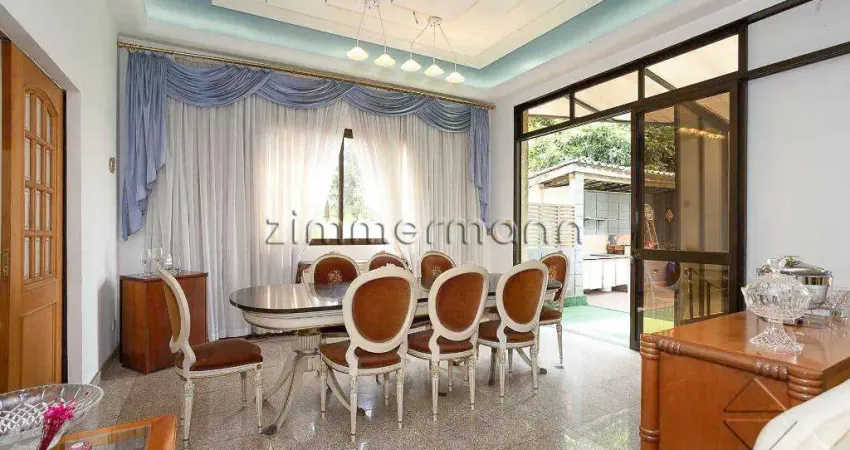 Casa com 4 quartos à venda na Rua Traipu, --, Pacaembu, São Paulo