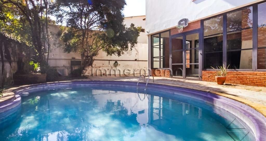 Casa com 5 quartos à venda na Rua Tefé, --, Pacaembu, São Paulo