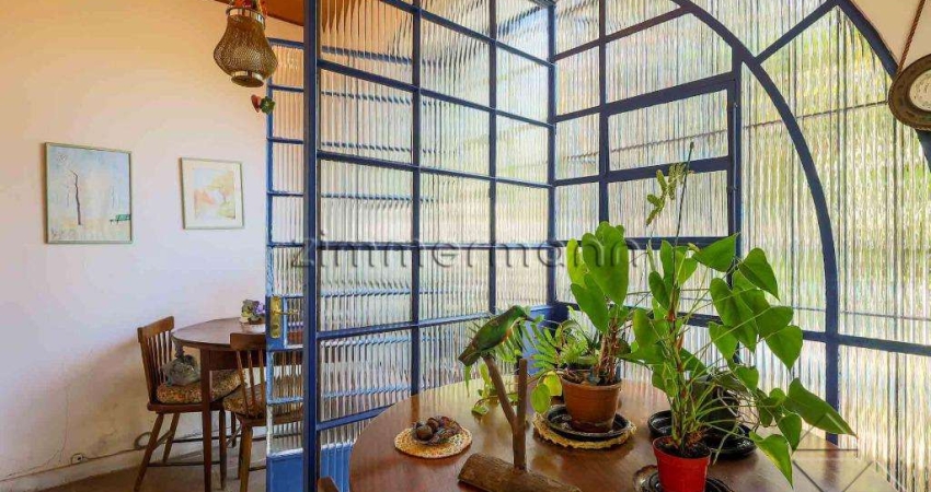 Casa com 3 quartos à venda na Rua Catalão, --, Sumaré, São Paulo