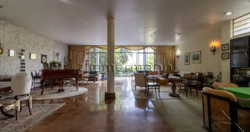 Casa com 4 quartos à venda na Rua Pascoal Vita, --, Vila Madalena, São Paulo
