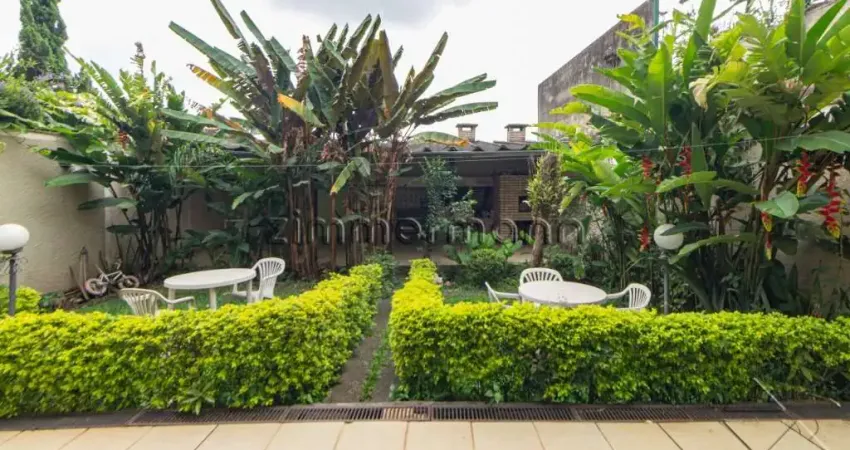 Casa com 3 quartos à venda na Rua Agariba, --, Vila Romana, São Paulo