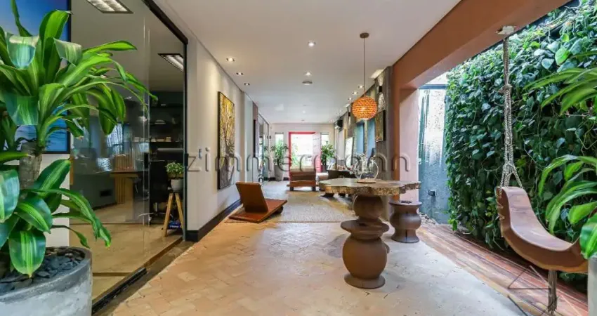 Casa com 3 quartos à venda na Rua Mourato Coelho, --, Pinheiros, São Paulo