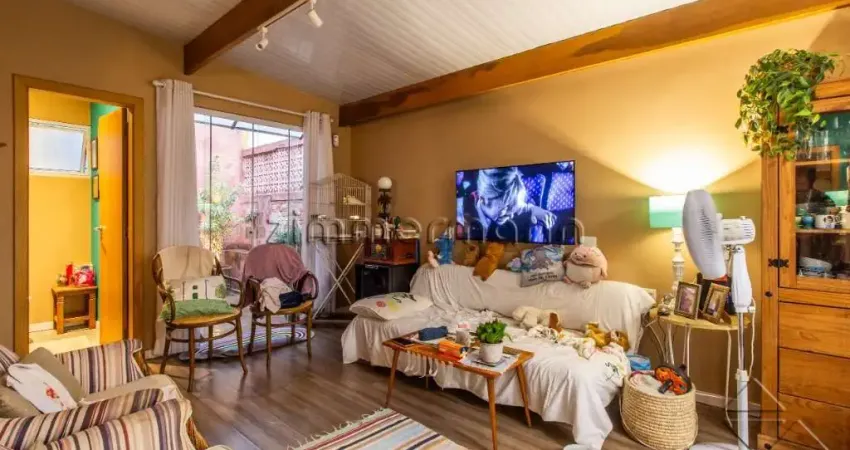 Casa com 3 quartos à venda na Rua Simão Álvares, --, Alto de Pinheiros, São Paulo