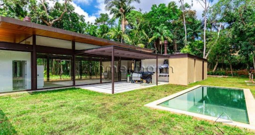 Casa com 5 quartos à venda na Rua Angra dos Reis, --, Chácara Flora, São Paulo
