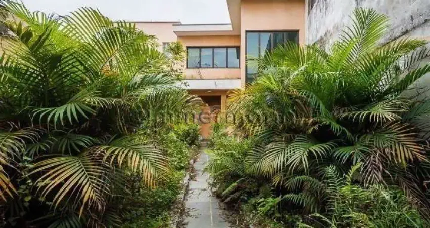 Casa com 4 quartos à venda na Rua Cardoso de Almeida, --, Pacaembu, São Paulo