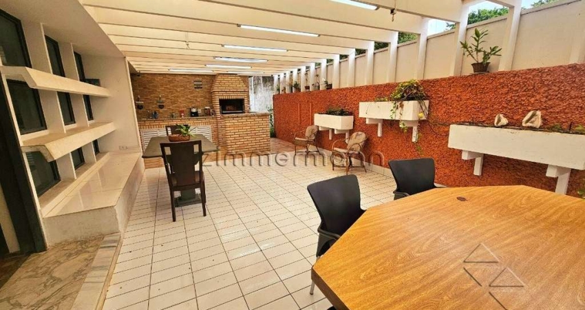Casa com 4 quartos à venda na Rua Guararapes, --, Alto da Lapa, São Paulo