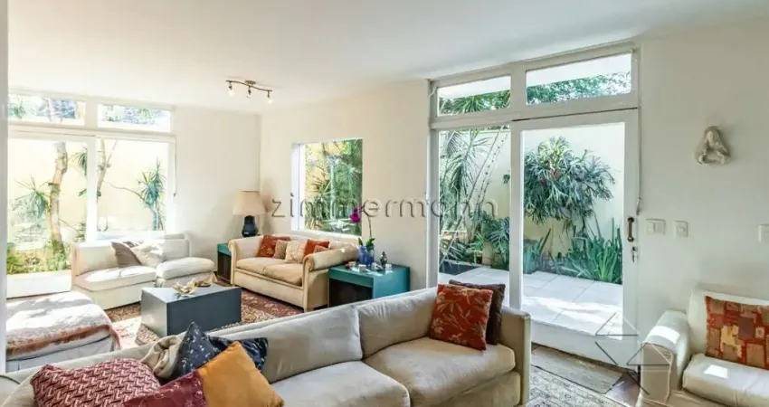 Casa com 3 quartos à venda na Rua Livi, --, Vila Madalena, São Paulo