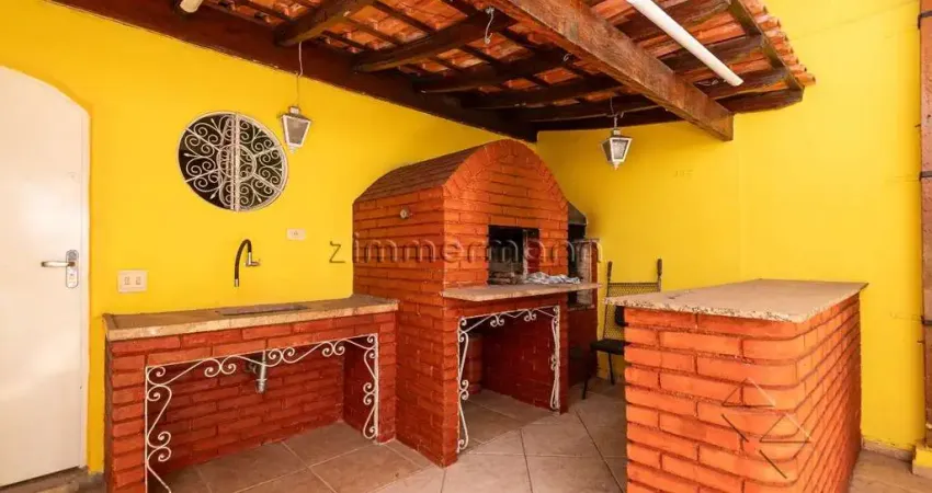 Casa com 4 quartos à venda na Rua Silveira Campos, --, Cambuci, São Paulo