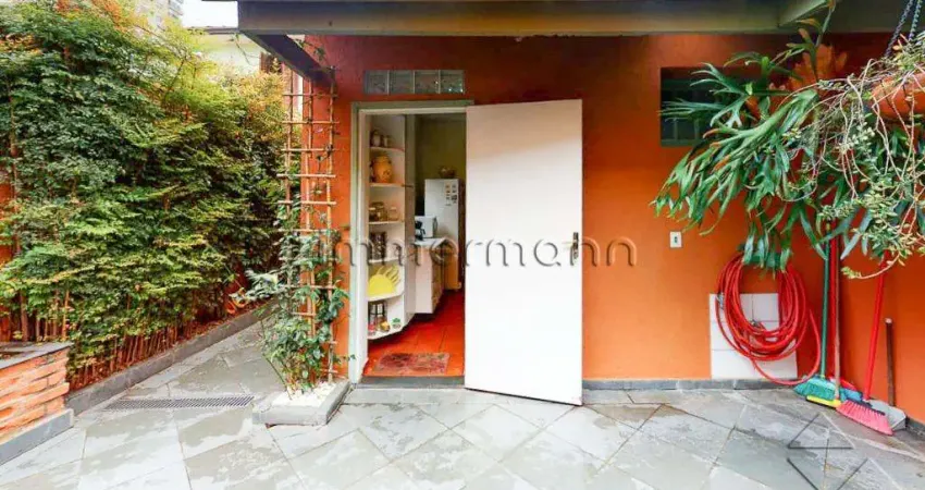 Casa com 3 quartos à venda na Rua Doutor Costa Júnior, --, Água Branca, São Paulo