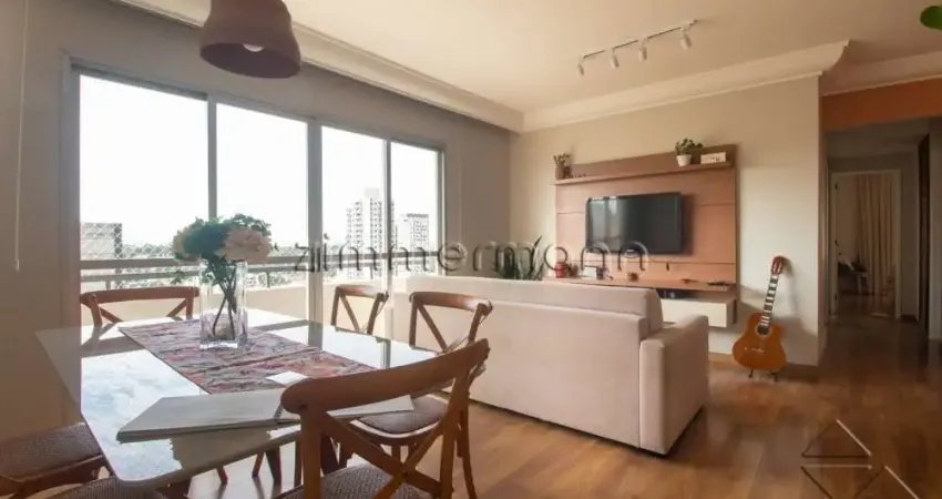 Apartamento com 3 quartos à venda na Rua dos Três Irmãos, --, Vila Progredior, São Paulo