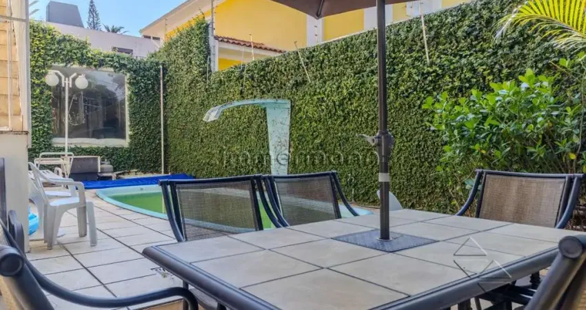 Casa com 4 quartos à venda na Rua Itapitangui, --, Pacaembu, São Paulo