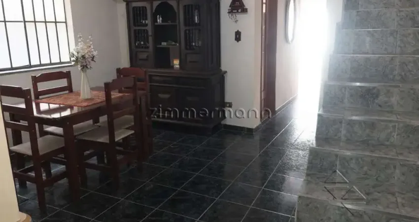 Casa com 4 quartos à venda na Praça José Vicente Nóbrega, --, Vila Monumento, São Paulo