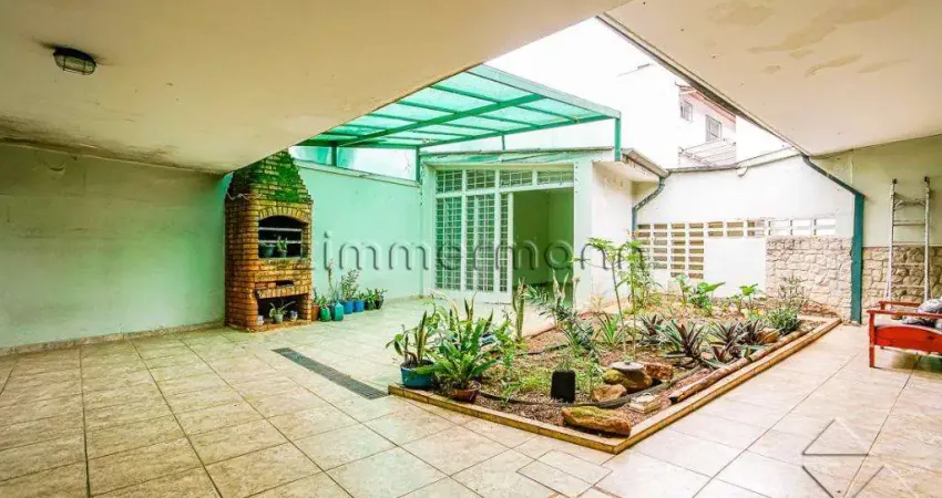 Casa com 3 quartos à venda na Rua Pio XI, --, Alto da Lapa, São Paulo