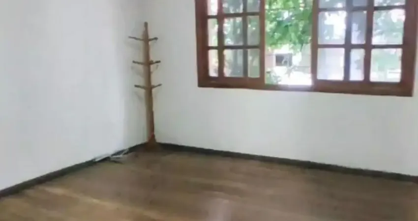 Casa com 2 quartos à venda na Avenida Valado, 383, Vila João Pessoa, Porto Alegre